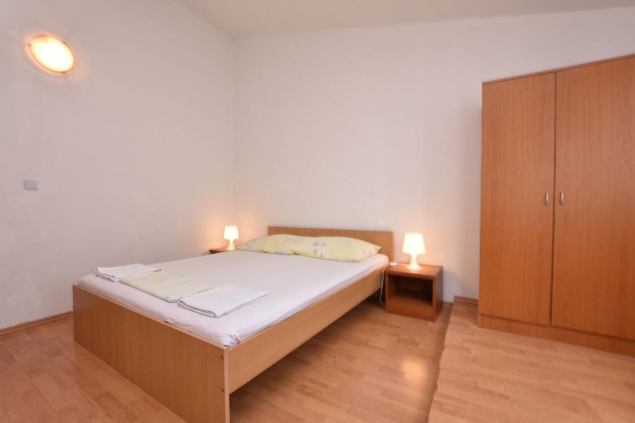 Apartments Jere 普利莫顿 外观 照片